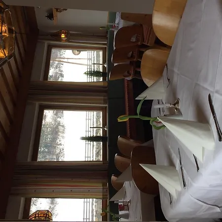 Landgasthof Knappenstuben 3*