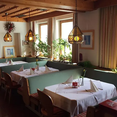 Landgasthof Knappenstuben Vendégház