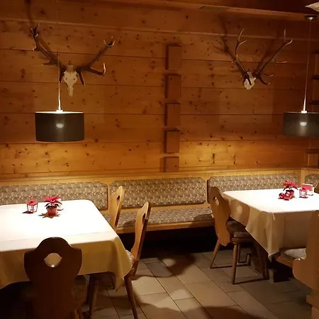 Landgasthof Knappenstuben Gæstehus Fieberbrunn